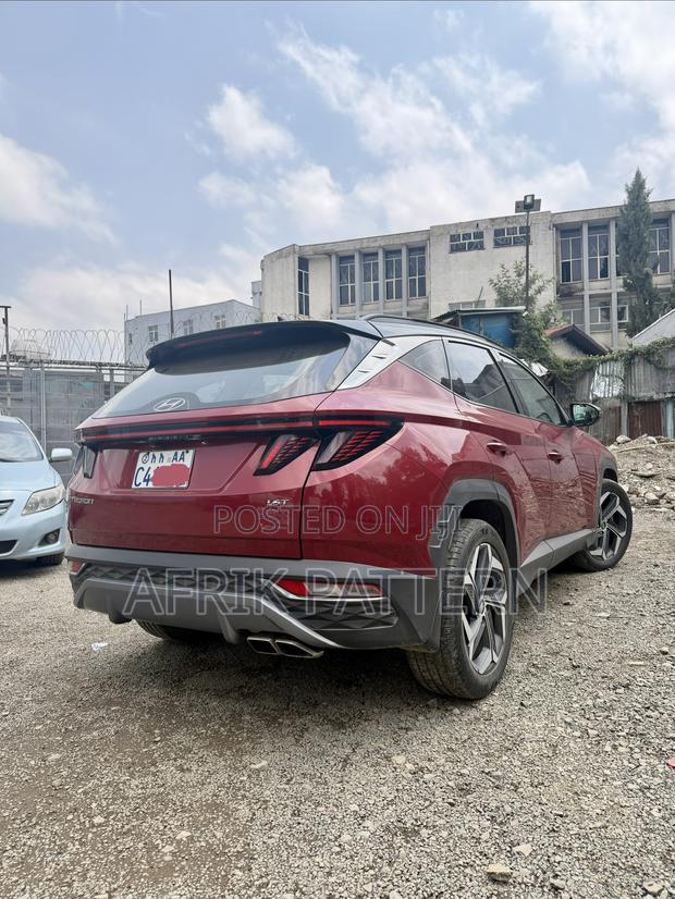 Hyundai Tucson SE 2022 Burgundy