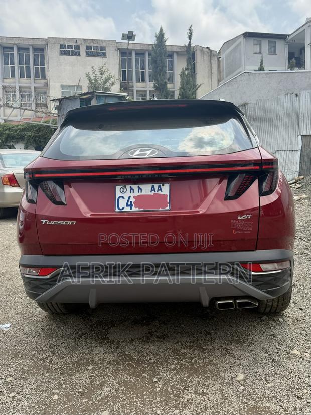 Hyundai Tucson SE 2022 Burgundy