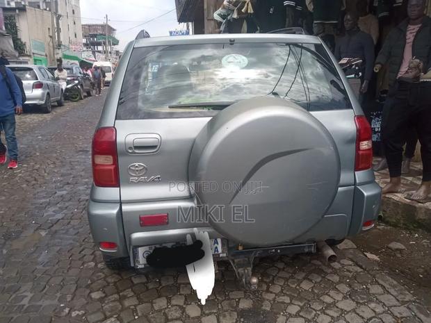 Toyota RAV4 1.8 2005 Silver