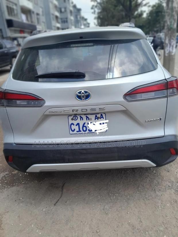 Toyota Corolla 2022 Silver