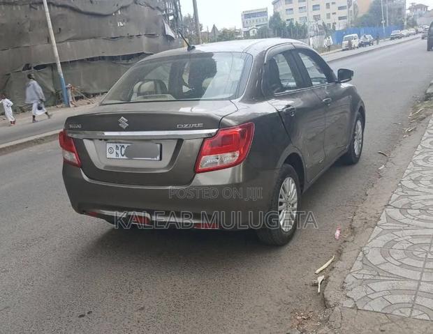 Suzuki Dzire 2022 Gray