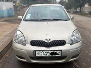 Toyota Vitz 1.0 FWD 5dr 2004 Yellow for sale