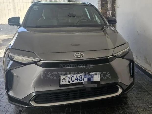 Toyota bZ4X 2022 Gray