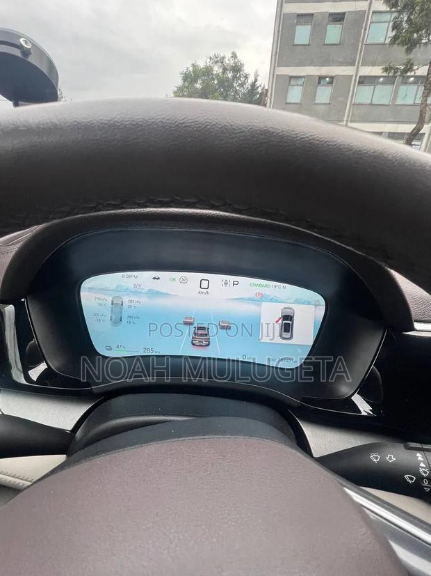BYD Song Plus 2024 Gold