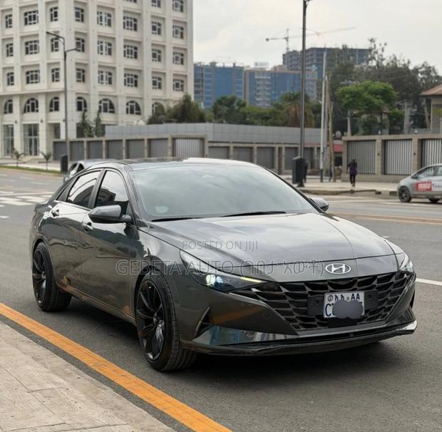 Hyundai Avante 2022