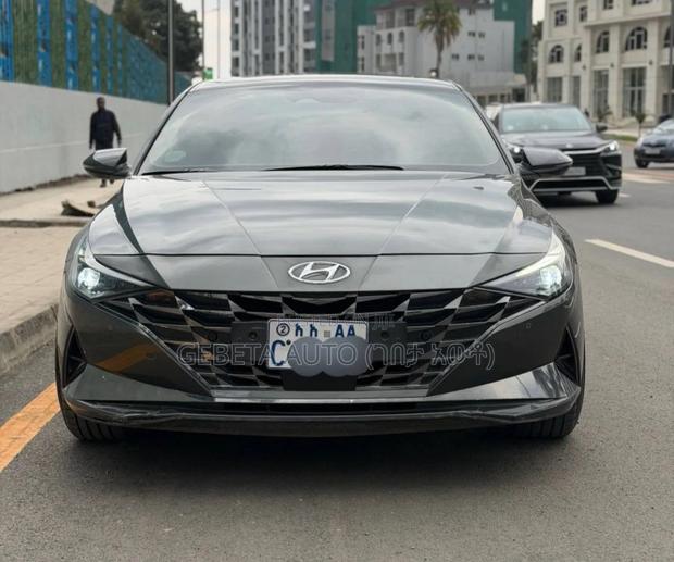 Hyundai Avante 2022