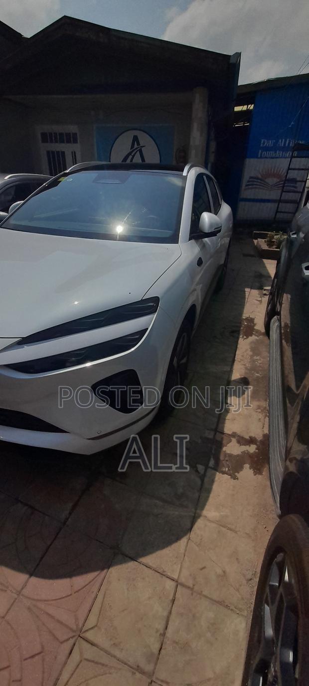 New BYD Sealion 06 EV 2025 Off white