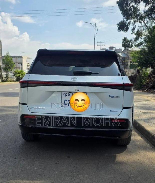 Toyota bZ3 2025 White