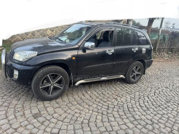 Toyota RAV4 2001 Black