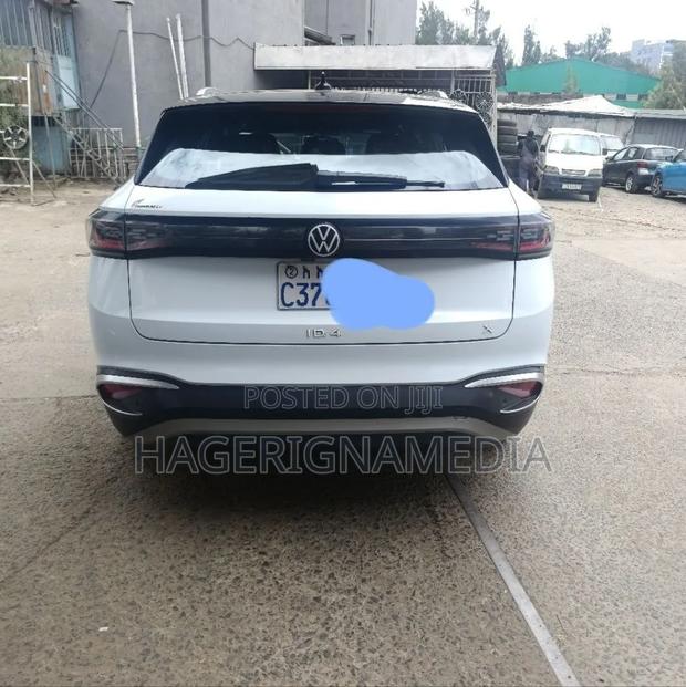 Volkswagen ID.4 2022 White
