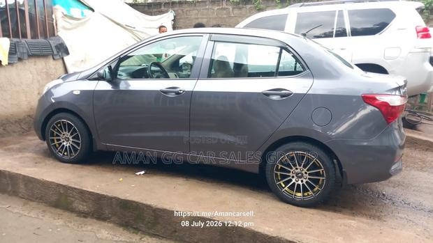 Hyundai I10 2020 Gray