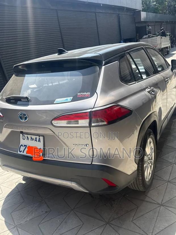 Toyota Corolla Cross 2023 Silver