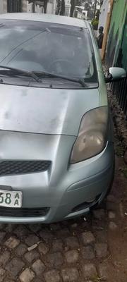Toyota Yaris 2010 Green for sale