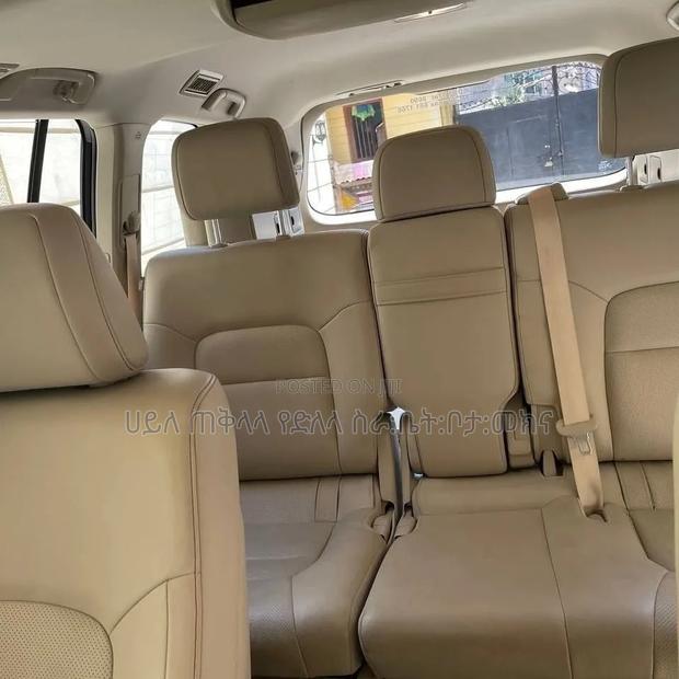 Toyota Land Cruiser 2017 Beige