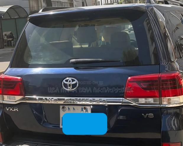 Toyota Land Cruiser 2017 Beige
