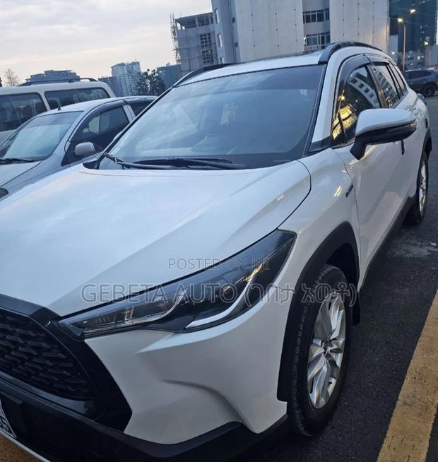 Toyota Corolla Cross Hybrid 2023