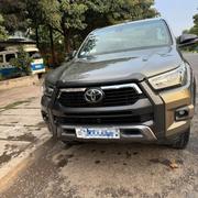 Toyota Hilux 2021 Gray for sale
