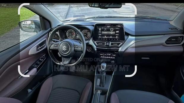 Suzuki Fronx 2025 Black