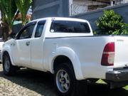 Toyota Land Cruiser 2006 White for sale