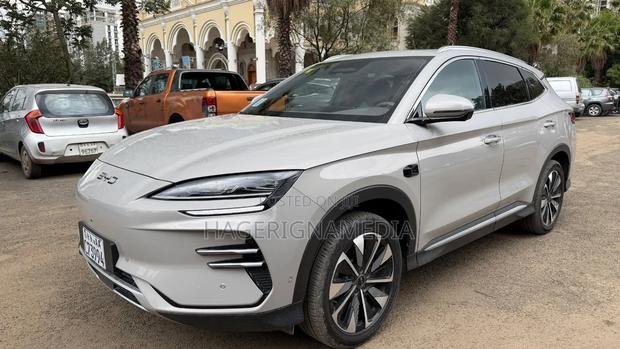 New BYD Song Plus 2025 Ivory