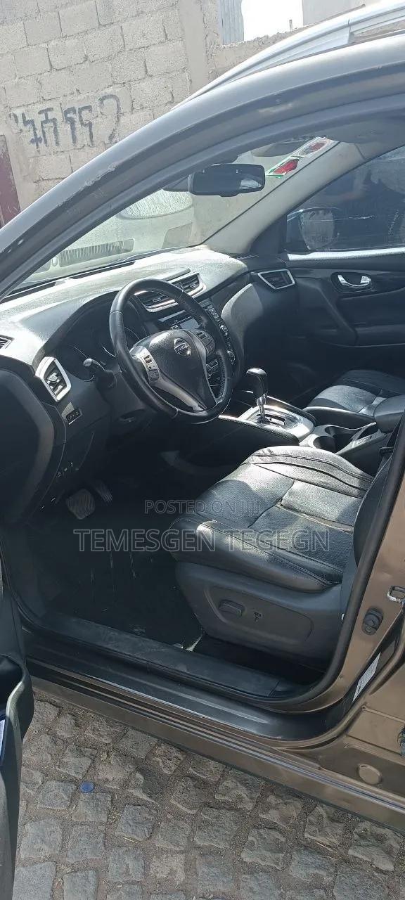 Nissan Qashqai 2017 Gray