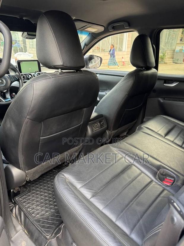 Mercedes-Benz X Class X250d RWD 2017 Gray