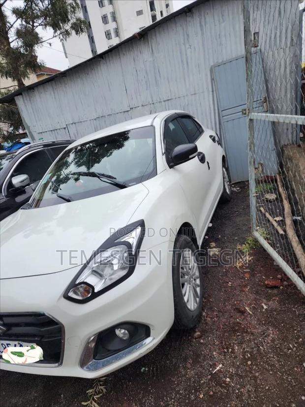 Suzuki Dzire 2023 White