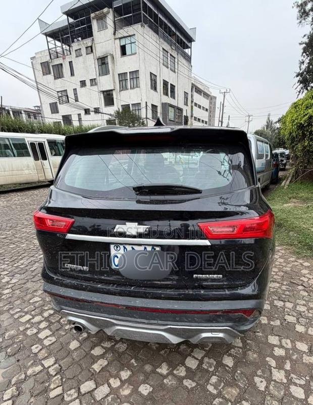 Chevrolet Captiva 2022 Black