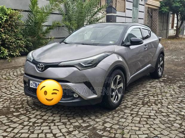Toyota C-HR 2020 Silver