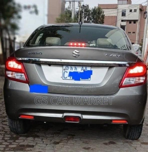 Suzuki Dzire 2022 Gray