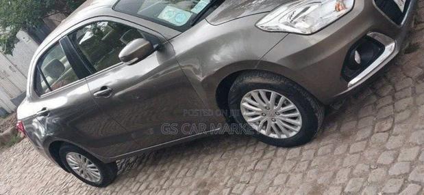 Suzuki Dzire 2022 Gray