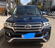 Toyota Land Cruiser 2017 Gray for sale