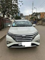 Toyota Rush 2021 White for sale