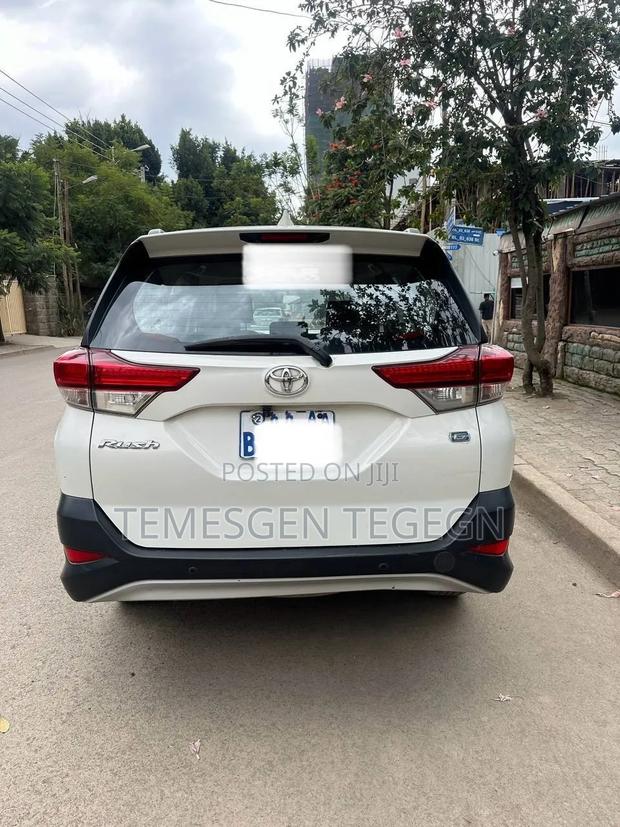 Toyota Rush 2021 White