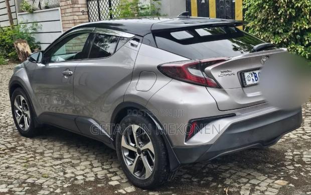 Toyota C-HR 2020 Silver