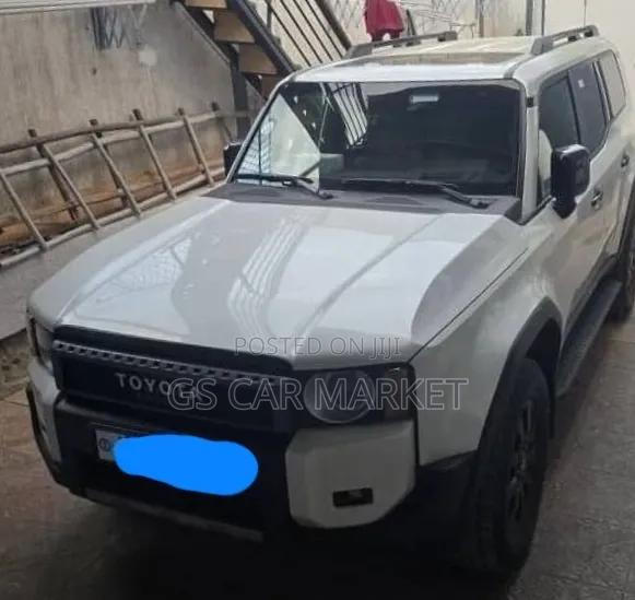 Toyota Land Cruiser Prado 2023 White