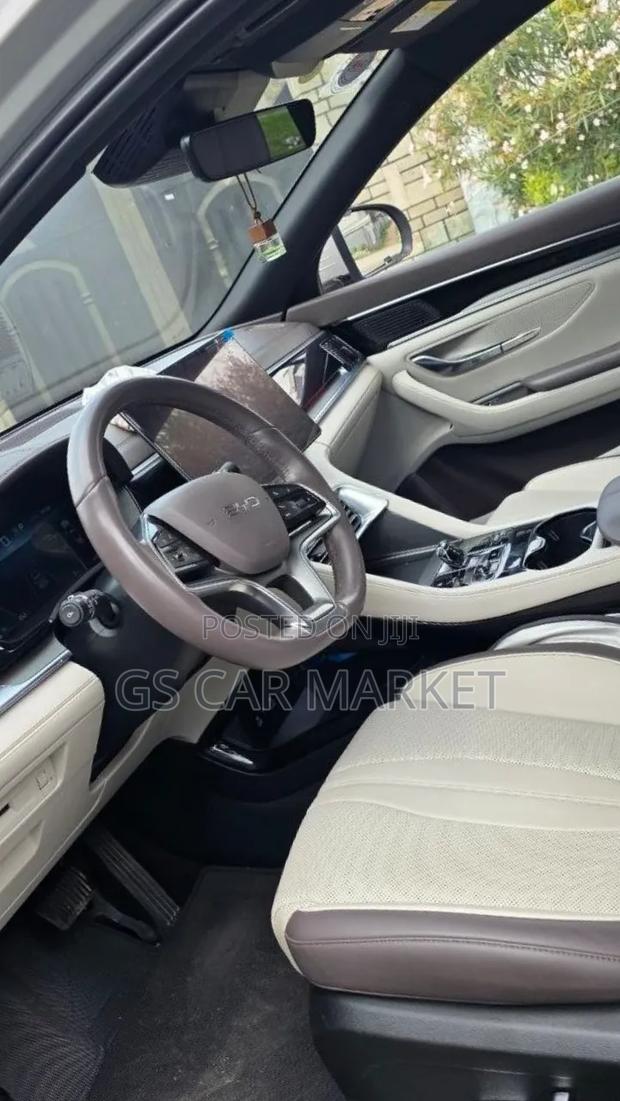 BYD Song Plus EV FWD 2024 Beige