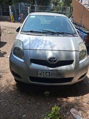 Toyota Yaris Base Hatchback 5dr 2010 Silver for sale