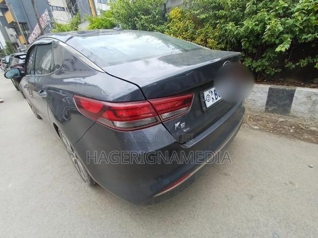Kia K5 2016 Gray