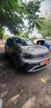 Volkswagen ID.6 2024 Gold for sale