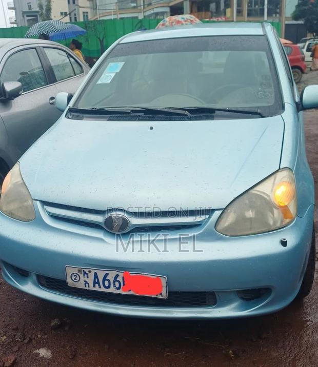 Toyota Platz 1.0 FWD 2005 Blue