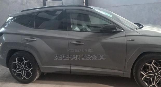 Hyundai Tucson 2022 Gray