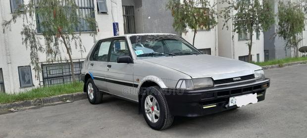 Toyota Corolla II 1982