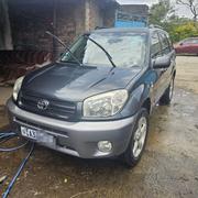 Toyota RAV4 2005 Gray for sale