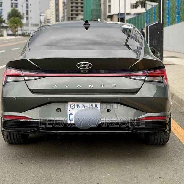 Hyundai Avante 2022 Gray