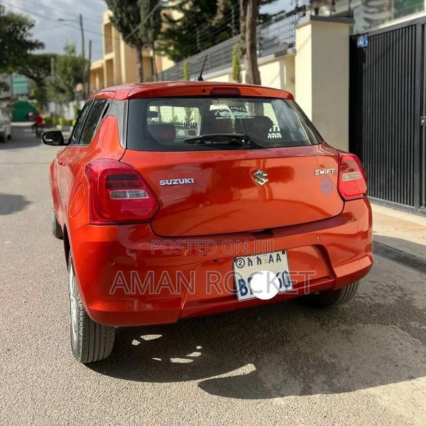 Suzuki Swift 2020 Red