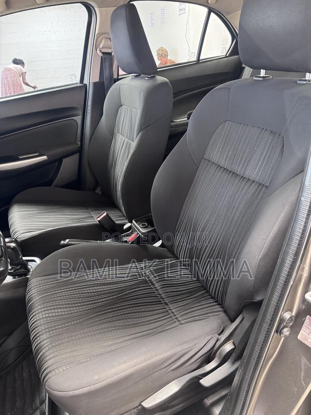 Suzuki Dzire 2022 Gray