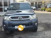 Toyota Hilux 2.5 D-4D SRX 2010 Gray for sale