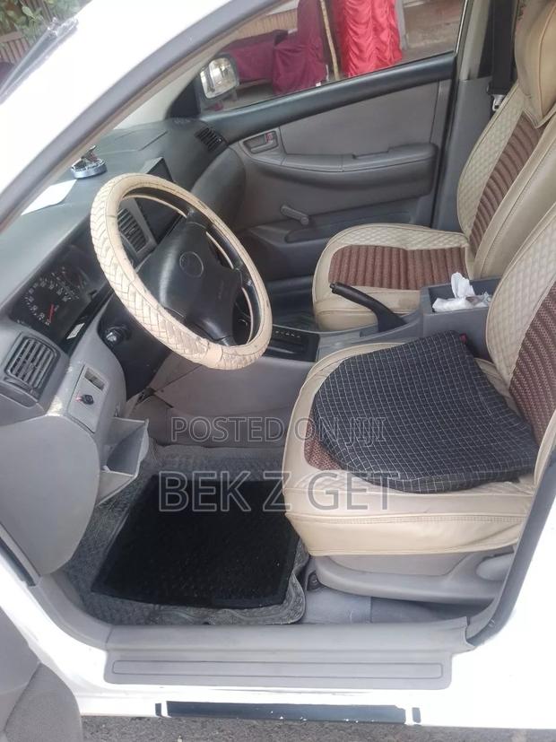 Toyota Corolla 2003 Ivory