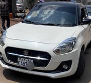 Suzuki Swift 2022 White for sale
